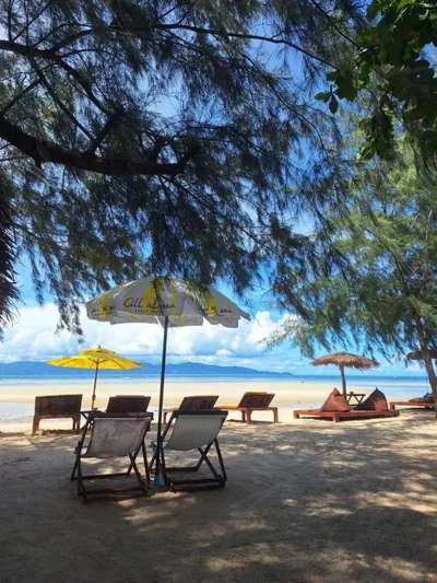 All At Sea Beach Resort – Foto’s 6
