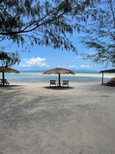 All At Sea Beach Resort – Foto’s 7