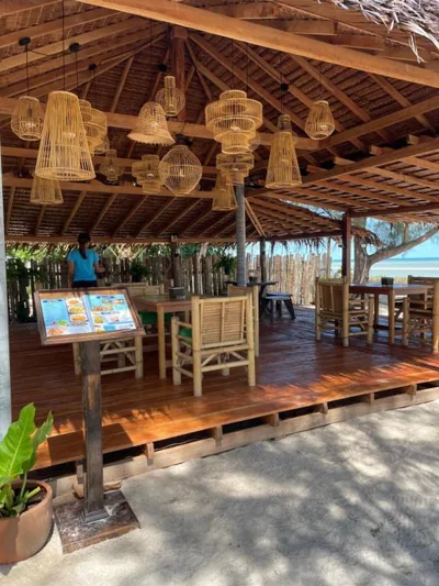 All At Sea Beach Resort – Foto’s 14